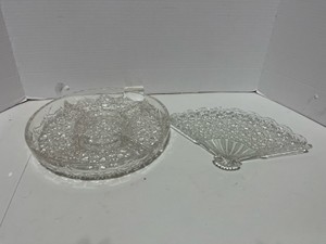 Vintage Daisy & Button Fan Dish and Divided Relish Dish