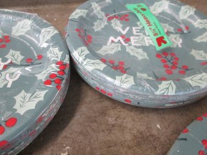 6 38 Count paper plates