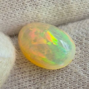 2.81 Carat Natural Welo Opal Oval Cabochon Retail $281 VIDEO