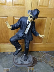 Blues Brothers Dan Aykroyd Statue 38.5 x 26
