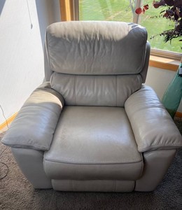 Power Recliner Chair With Power Headrest 43 x 37 x 39, Almond