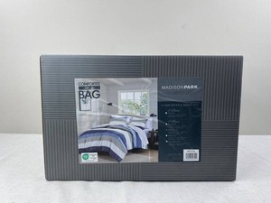 Madison Park Essentials Navy & White Stripe Comforter Set, Queen, 7 Piece - Brand New