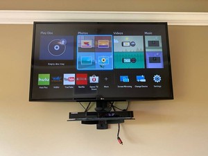 LG 42 Flat Screen TV, Samsung Blu-Ray Player, Wall Mount and Shelf