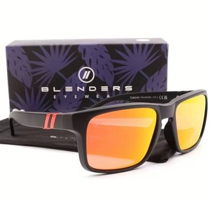 Blenders Eyewear Polarized Black UV Sunglasses - Brand New Q