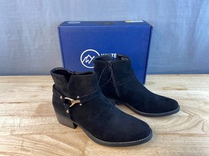 White Mountain Womens Ankle Boots, Size 8.5, Black - Brand New Q