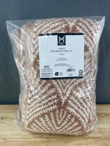 Members Mark 4-Piece Decorative Tan Towel Set - Brand New Q