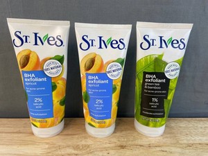 St. Ives BHA Exfoliant 6 oz Each, Apricot & Green Tea and Bamboo, 3 Total - Brand New Q