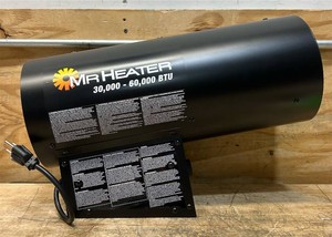 Mr. Heater Forced Air Propane Heater, 60,000 BTU, Model# MH60FAV #20587 Msrp $134.99 see description