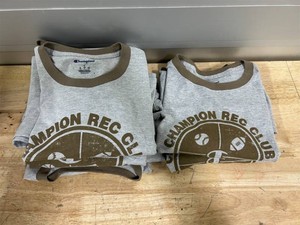 $25 Champion Mens Crew Neck Short Sleeve Regular Fit Graphic T-Shirt MSRP $175 (7 shirts total, 5 Size Large 2 size Small)