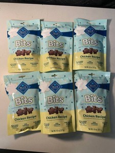 Blue Buffalo Bits Chicken Recipe Dog Treats 4.5 Oz (Lot of 6)