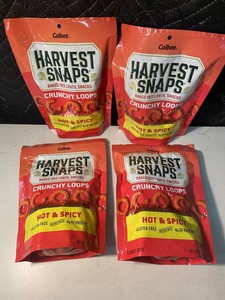 Calbee Harvest Snaps Crunchy Loops Hot & Spicy (Lot of 4)