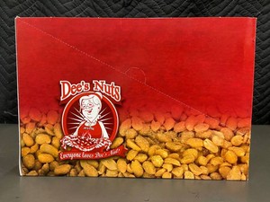 Dees Nuts Ranch & Sriracha Peanuts Caddie