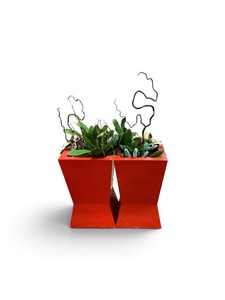 Set of 2 Striking Vibrant Red Hourglass Planters Retail $399