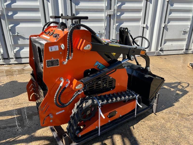 2026 FUTURE Skid Steer Loader (FT36C)