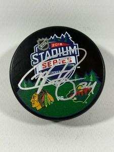 Matt Dumba autographed 2016 Stadium Series NHL Minnesota Wild hockey puck