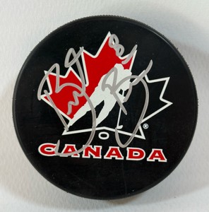 Brent Burns autographed Team Canada hockey puck with JSA authentication, Minnesota Wild