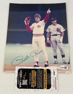 Pete Rose Autographed w JSA Authentication 8x10 Baseball Photo