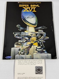 Joe Montana Autographed w Upper Deck COA Super Bowal XVI Football Program Limited Edition Numbered 12416