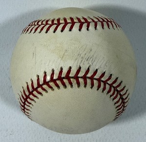 Frank Robinson Autographed (faded) Baseball Rawlings ONLB Coleman Ball