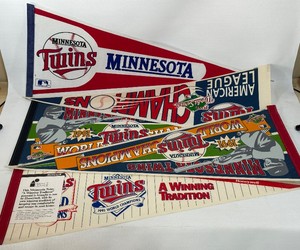 (5) Minnesota Twins Baseball Pennats - 1991 World Series