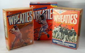 (3) Kirby Puckett and Minnesota Twins Wheaties Boxes