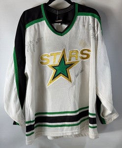 Dallas Stars Jersey Autographed 3x Including Bobby Smith Size XL - Hockey