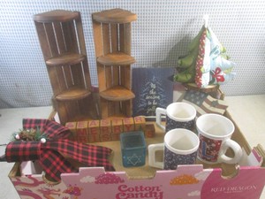 (EW4) Assorted Decor