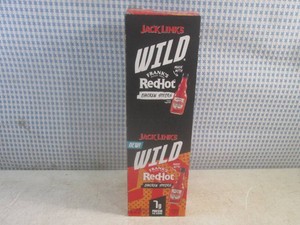 (B-4) Box of 20 Jack Links Wild Franks Red Hot Chicken Sticks Past Date