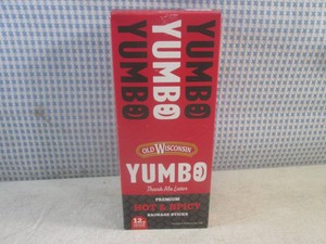 (B-4) Box of 20 Old Wisconsin Yumbo Premium Hot & Spicy Sausage Sticks Past Date