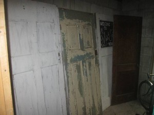 (U-A) 5 Vintage Wood Doors
