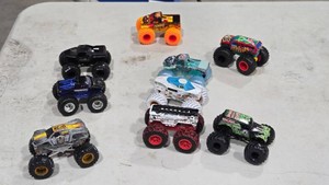 8 Die-Cast Monster Trucks