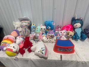 Assorted Plush Toy Lot