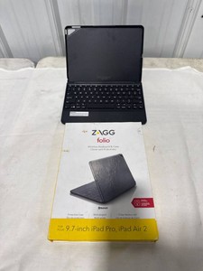ZAGG Folio iPad Keyboard Case