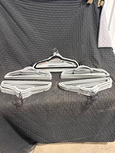 Flocked Non-Slip Clothes Hangers