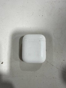 Apple AirPods with Case