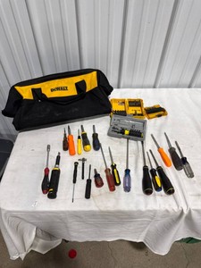 Screwdrivers, Bit Sets & Tool Bag