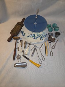 Variety of Vintage items