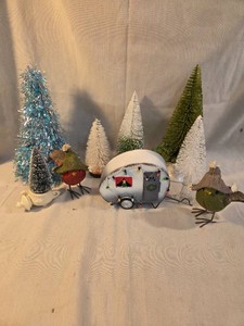 Winter Holiday Decorations - 9 piece lot