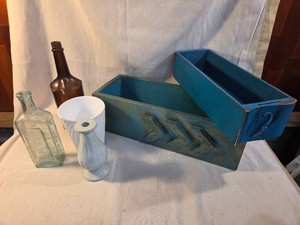 Variety Of Vintage Items