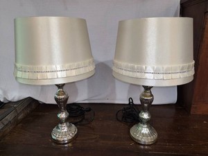 Pair of lamps-vintage style