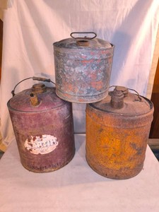 ANTIQUE Distressed Metal Gas or Oils Cans with Rustic Patina -Lot of 3