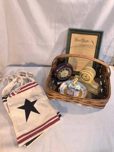 10 piece lot of eclectic items