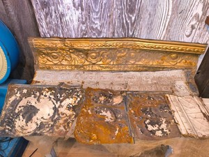 Architectural Metal salvage pieces lot