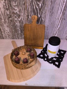 Wooden Home Decor Lot of 5