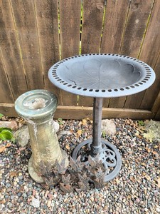 Bird bath base,plastic bird bath,and metal birds wall hanging