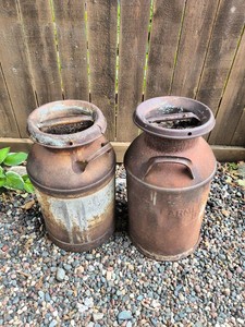 VINTAGE 10-Gallon Metal Dairy Milk Cans with Rustic Weathered Patina -Lot of 2