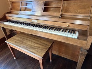 Upright Piano - Baldwin B249-045292B With Bench