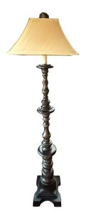 Floor Lamp With Lion Finial - Ornate Turned Column 65 in