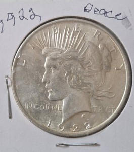 1922 Silver Peace Dollar - MS63
