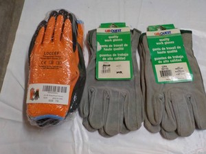 3 pair of Gloves
